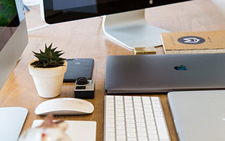 1亿天价太离谱！3000万捡漏稳赚，曼联锋线引援要变天？